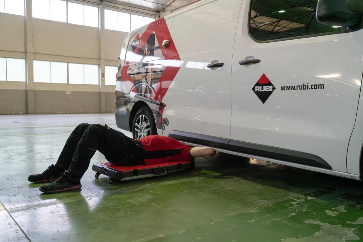 RUBI MESA DE TRABAJO PLEGABLE 4 EN 1