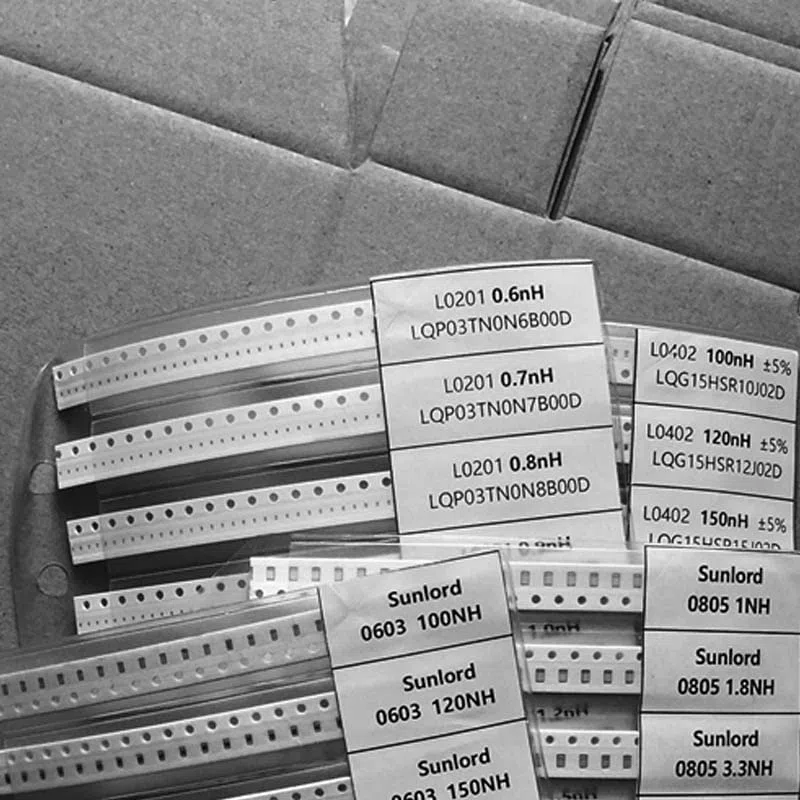PAKMEZ Kit induttore ceramico Multistrato SMD 0603 52 valori X 25 Pezzi campionario Assortito induttanza Chip